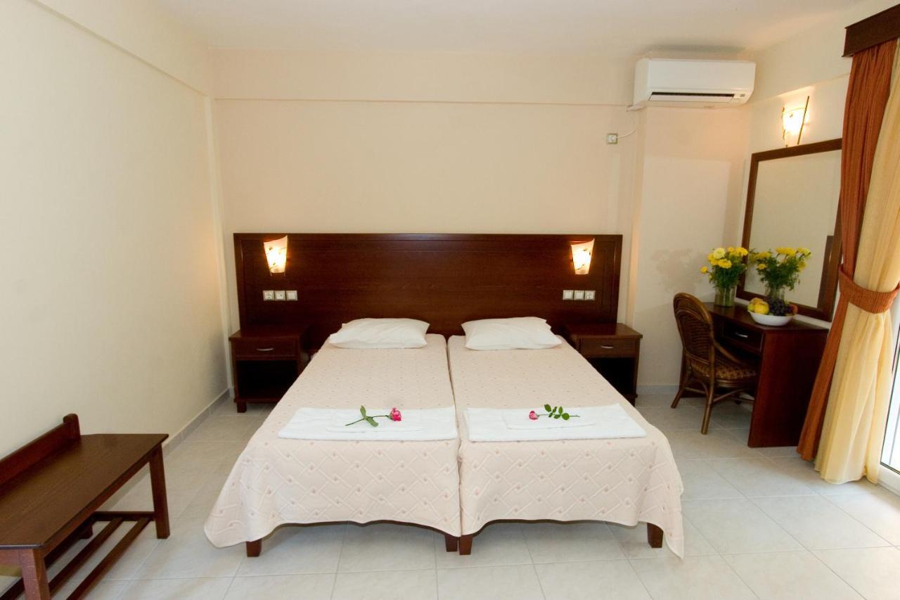 Hotel Viana Loutra Edipsou  Exterior photo
